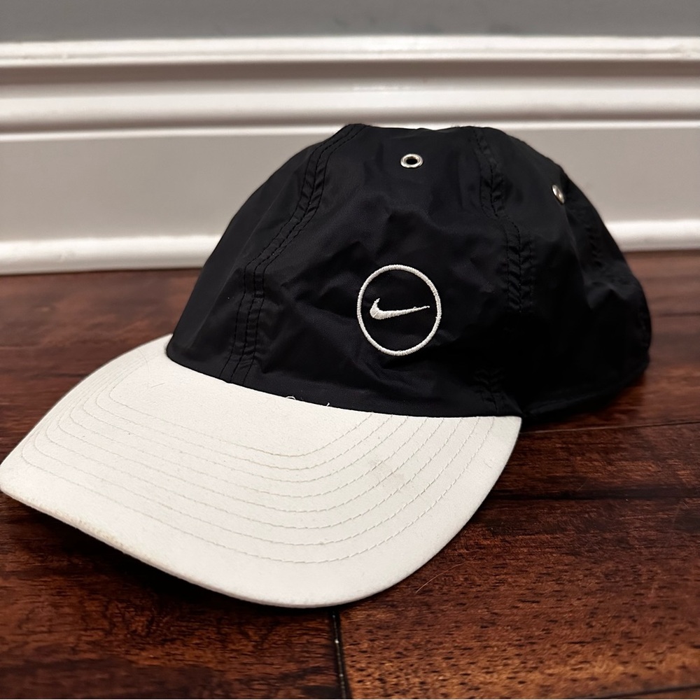 VINTAGE Nike Cap Mens Black Gray Silver Swoosh Logo Hat Adjustable 90s Clima Fit